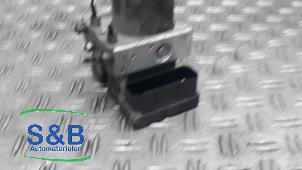 Gebruikte ABS Pomp Mazda 3 (BK12) 1.6i 16V Prijs € 75,00 Margeregeling aangeboden door Schaap & Bron