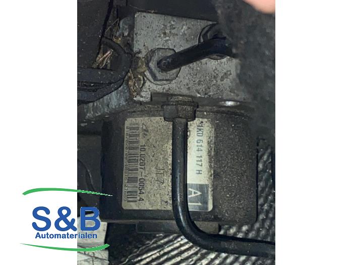 Gebruikte ABS Pomp Volkswagen Jetta III (1K2) 1.9 TDI Prijs € 100,00 Margeregeling aangeboden door Schaap & Bron