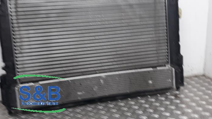 Gebruikte Radiateur Skoda Fabia III (NJ3) 1.0 TSI 12V Prijs € 120,00 Margeregeling aangeboden door Schaap & Bron
