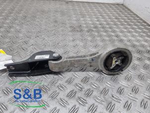 Gebruikte Motorsteun Skoda Fabia III (NJ3) 1.0 TSI 12V Prijs € 19,99 Margeregeling aangeboden door Schaap & Bron