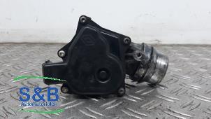 Gebruikte Gasklephuis Renault Twingo II (CN) 1.5 dCi 90 FAP Prijs € 22,00 Margeregeling aangeboden door Schaap & Bron