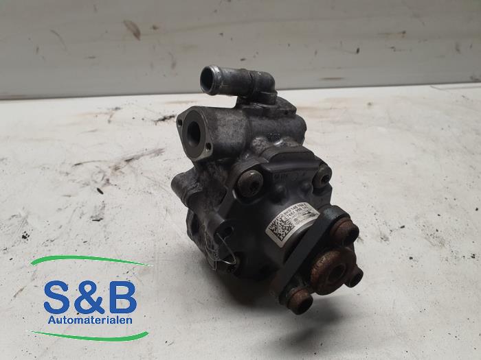 Gebruikte Pomp Servo Audi A4 (B8) 2.7 TDI V6 24V Prijs € 80,00 Margeregeling aangeboden door Schaap & Bron