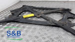 Gebruikte Subframe Audi A5 Cabrio (8F7) 3.0 TDI V6 24V Prijs € 35,00 Margeregeling aangeboden door Schaap & Bron