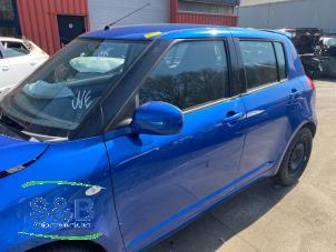 Gebruikte Buitenspiegel links Suzuki Swift (ZA/ZC/ZD1/2/3/9) 1.3 VVT 16V Prijs € 40,00 Margeregeling aangeboden door Schaap & Bron