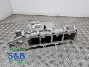 Gebruikte Inlaatspruitstuk Volkswagen Touran (5T1) 1.6 TDI SCR BlueMotion Technology Prijs € 149,99 Margeregeling aangeboden door Schaap & Bron