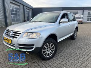 Gebruikte Buitenspiegel links Volkswagen Touareg (7LA/7L6) 3.2 V6 24V Prijs € 175,00 Margeregeling aangeboden door Schaap & Bron