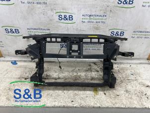 Gebruikte Frontpaneel Volkswagen Passat Variant (3C5) 2.0 FSI 16V Prijs € 65,00 Margeregeling aangeboden door Schaap & Bron
