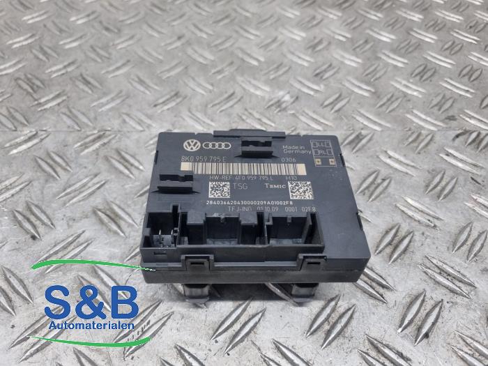 Gebruikte Gateway module Audi A5 Cabrio (8F7) 2.7 TDI V6 24V Prijs € 24,99 Margeregeling aangeboden door Schaap & Bron