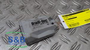 Gebruikte Module Trekhaak Volkswagen Caddy III (2KA,2KH,2CA,2CH) 1.6 TDI 16V Prijs € 30,00 Margeregeling aangeboden door Schaap & Bron