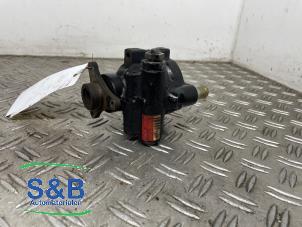 Gebruikte Pomp Servo Renault Megane (BA) 1.4 16V Prijs € 35,00 Margeregeling aangeboden door Schaap & Bron