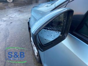 Gebruikte Buitenspiegel links Volkswagen Polo V (6R) 1.2 TDI 12V BlueMotion Prijs € 65,00 Margeregeling aangeboden door Schaap & Bron