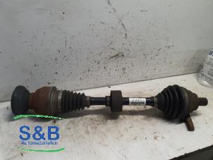 Gebruikte Steekas rechts-voor Volkswagen Tiguan (5N1/2) 1.4 TSI 16V 4Motion Prijs € 125,00 Margeregeling aangeboden door Schaap & Bron