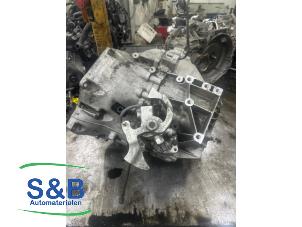 Gebruikte Versnellingsbak Ford Kuga II (DM2) 1.5 EcoBoost 16V 150 Prijs € 580,00 Margeregeling aangeboden door Schaap & Bron