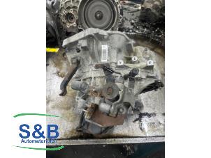 Gebruikte Versnellingsbak Opel Agila (B) 1.0 12V Prijs € 450,00 Margeregeling aangeboden door Schaap & Bron