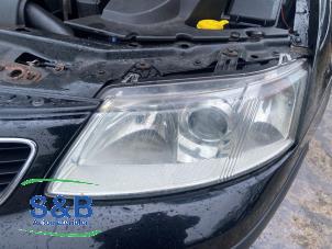 Gebruikte Linker Koplamp Saab 9-3 II Sport Sedan (YS3F) 1.8t 16V Prijs € 95,00 Margeregeling aangeboden door Schaap & Bron