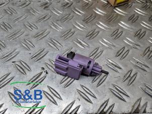 Gebruikte Schakelaar Remlicht Audi TT (8N3) 1.8 20V Turbo Prijs € 9,99 Margeregeling aangeboden door Schaap & Bron