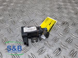 Gebruikte Luchthoeveelheidsmeter Ford Fiesta 6 (JA8) 1.5 TDCi Prijs € 89,99 Margeregeling aangeboden door Schaap & Bron