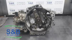 Gebruikte Versnellingsbak Volkswagen New Beetle (1Y7) 1.6 Prijs € 250,00 Margeregeling aangeboden door Schaap & Bron