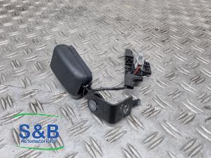 Gebruikte Veiligheidsgordel Insteek links-achter Tesla Model 3 Standard RWD Plus, Long Range RWD Prijs € 29,99 Margeregeling aangeboden door Schaap & Bron