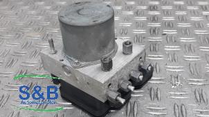 Gebruikte ABS Pomp Tesla Model 3 Standard RWD Plus, Long Range RWD Prijs € 150,00 Margeregeling aangeboden door Schaap & Bron