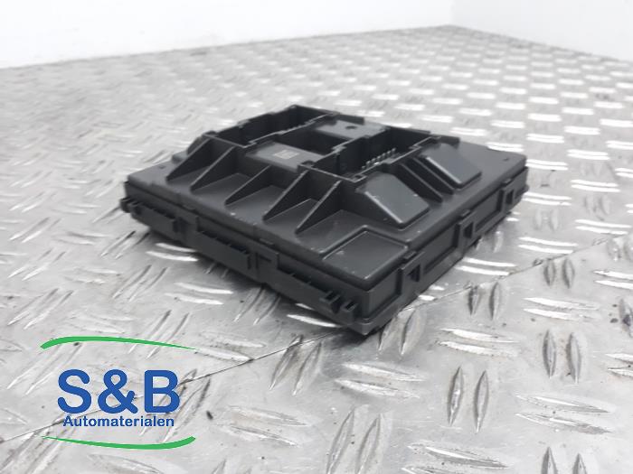 Gebruikte Boordcomputer Volkswagen Polo V (6R) 1.2 12V Prijs € 124,99 Margeregeling aangeboden door Schaap & Bron