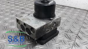 Gebruikte ABS Pomp Mercedes C (W203) 2.2 C-220 CDI 16V Prijs € 90,00 Margeregeling aangeboden door Schaap & Bron