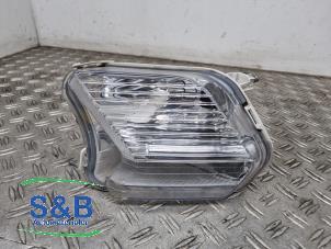 Gebruikte Pinker links Ford Kuga II (DM2) 1.5 EcoBoost 16V 150 Prijs € 24,99 Margeregeling aangeboden door Schaap & Bron