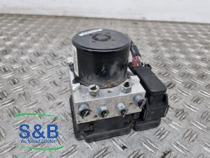 Gebruikte ABS Pomp Volvo C30 (EK/MK) 1.6 D2 16V Prijs € 79,99 Margeregeling aangeboden door Schaap & Bron