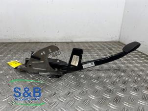 Gebruikte Rempedaal Ford Kuga II (DM2) 1.5 EcoBoost 16V 150 Prijs € 50,00 Margeregeling aangeboden door Schaap & Bron