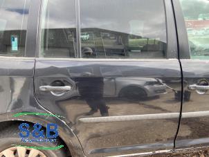 Gebruikte Portier 4Deurs rechts-achter Volkswagen Touran (1T3) 1.6 TDI 16V Prijs € 99,00 Margeregeling aangeboden door Schaap & Bron