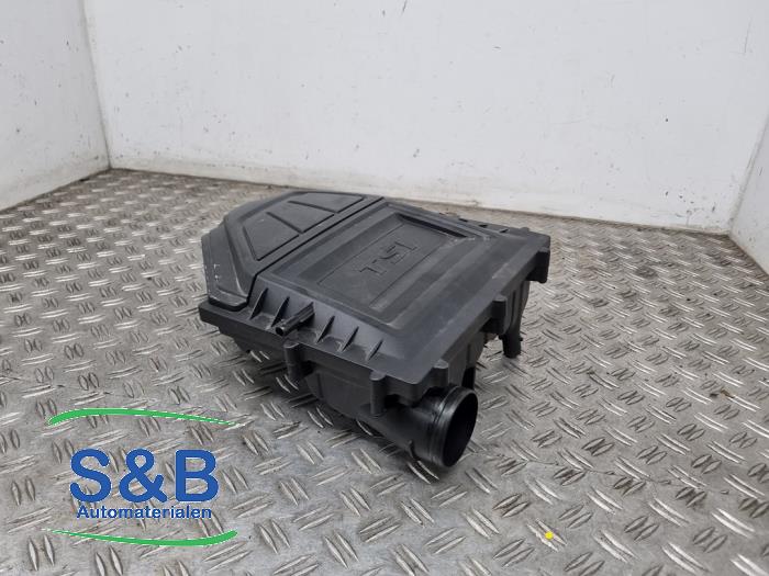 Gebruikte Luchtfilterhuis Seat Leon (5FB) 1.0 TSI 12V Prijs € 24,99 Margeregeling aangeboden door Schaap & Bron