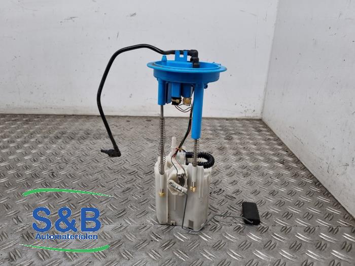 Gebruikte Tank element Pomp Volkswagen Tiguan (5N1/2) 2.0 TSI 16V 4Motion Prijs € 84,99 Margeregeling aangeboden door Schaap & Bron