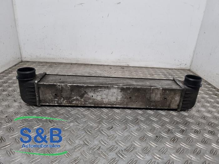 Gebruikte Intercooler BMW 5 serie (E39) 530d 24V Prijs € 89,99 Margeregeling aangeboden door Schaap & Bron