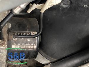 Gebruikte ABS Pomp Volkswagen Golf V (1K1) 1.4 16V Prijs € 65,00 Margeregeling aangeboden door Schaap & Bron