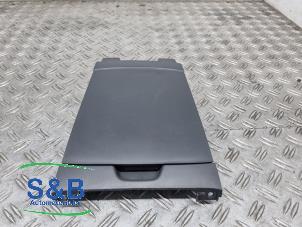 Gebruikte Opbergvak Opel Agila (B) 1.0 12V Prijs € 24,99 Margeregeling aangeboden door Schaap & Bron