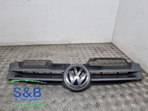 Gebruikte Grille Volkswagen Golf V (1K1) 1.6 FSI 16V Prijs € 39,99 Margeregeling aangeboden door Schaap & Bron