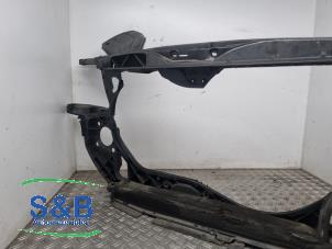 Gebruikte Frontpaneel Audi A4 (B6) 2.0 FSI 16V Prijs € 50,00 Margeregeling aangeboden door Schaap & Bron