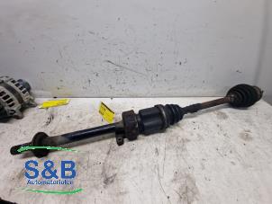 Gebruikte Aandrijfas rechts-voor BMW Mini One/Cooper (R50) 1.6 16V One Prijs € 65,00 Margeregeling aangeboden door Schaap & Bron