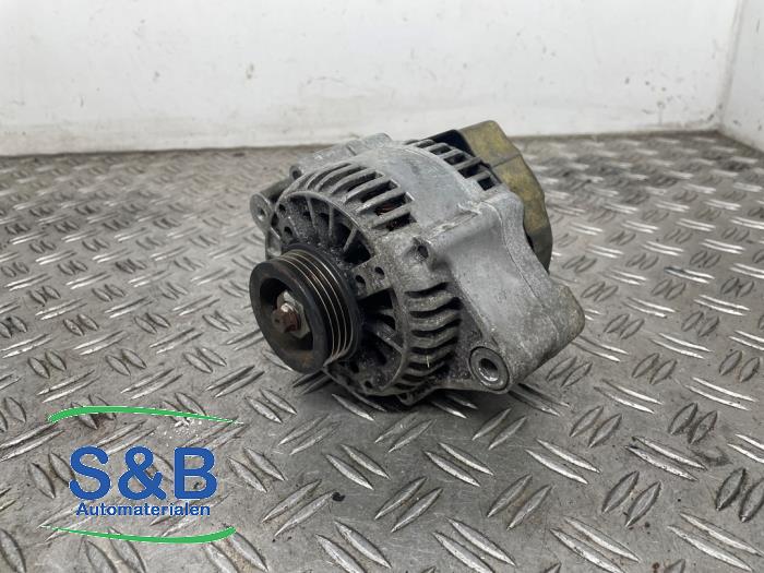 Gebruikte Dynamo Suzuki Alto (RF410) 1.1 16V Prijs € 45,00 Margeregeling aangeboden door Schaap & Bron