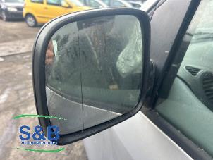 Gebruikte Buitenspiegel links Volkswagen Caddy III (2KA,2KH,2CA,2CH) 2.0 SDI Prijs € 59,99 Margeregeling aangeboden door Schaap & Bron