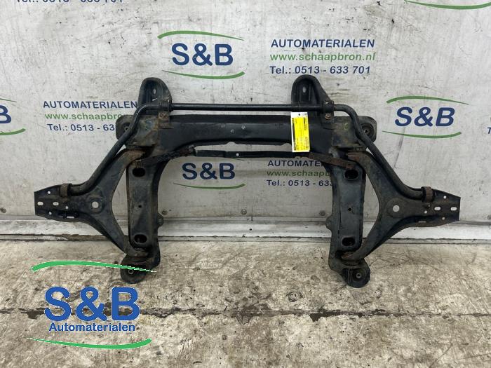 Subframe van een Audi 80 (B3) 1.6 1989