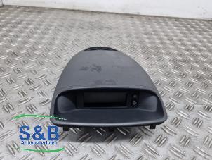 Gebruikte Display Interieur Opel Corsa D 1.2 16V Prijs € 29,99 Margeregeling aangeboden door Schaap & Bron