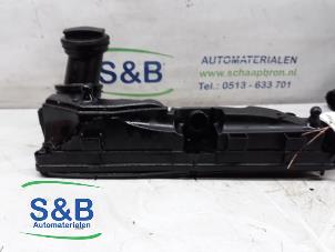 Gebruikte Kleppendeksel Volkswagen Transporter T5 2.0 TDI DRF 4Motion Prijs € 75,00 Margeregeling aangeboden door Schaap & Bron