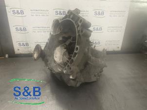 Gebruikte Versnellingsbak Volkswagen Polo II (86) 1.0 (US83) Prijs € 200,00 Margeregeling aangeboden door Schaap & Bron