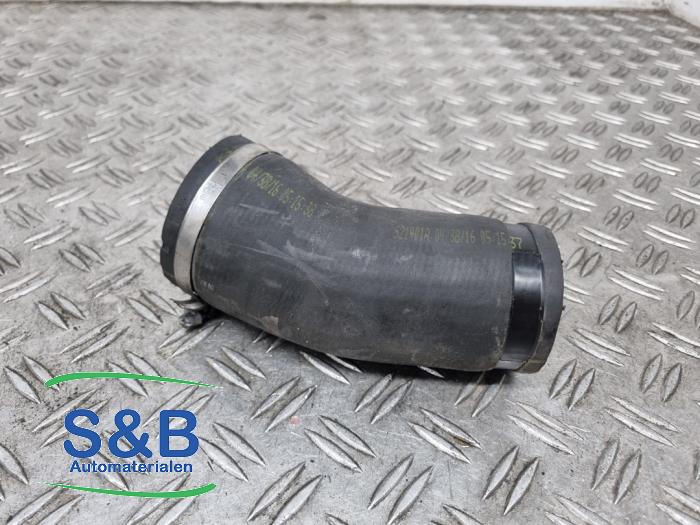 Gebruikte Intercooler Slang Volkswagen Golf VII (AUA) 2.0 GTI 16V Prijs € 14,99 Margeregeling aangeboden door Schaap & Bron