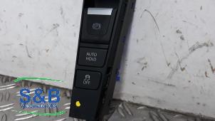 Gebruikte Handrem schakelaar Volkswagen Passat (362) 2.0 TDI 16V 140 4Motion Prijs € 25,00 Margeregeling aangeboden door Schaap & Bron