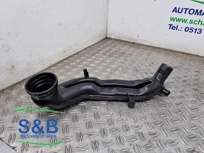 Gebruikte Intercooler Buis Volkswagen Golf VIII (CD1) 1.5 eTSI 16V Prijs € 25,00 Margeregeling aangeboden door Schaap & Bron