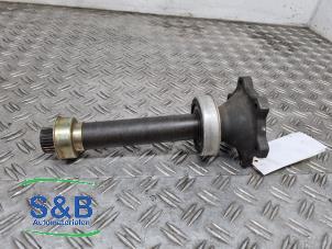 Gebruikte Homokineetas rechts-voor Volkswagen Sharan (7M8/M9/M6) 1.9 TDI 130 Prijs € 90,00 Margeregeling aangeboden door Schaap & Bron