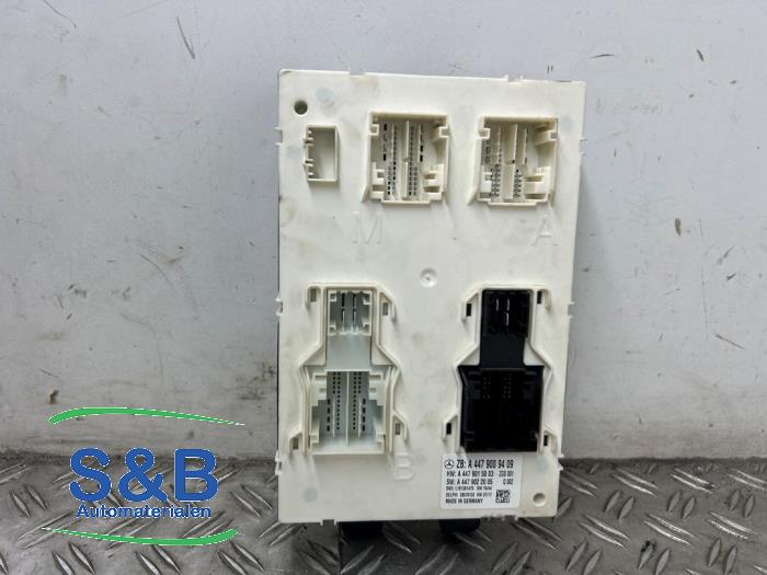 Gebruikte Bodycontrol Module Mercedes Vito (447.6) 1.6 111 CDI 16V Prijs € 125,00 Margeregeling aangeboden door Schaap & Bron