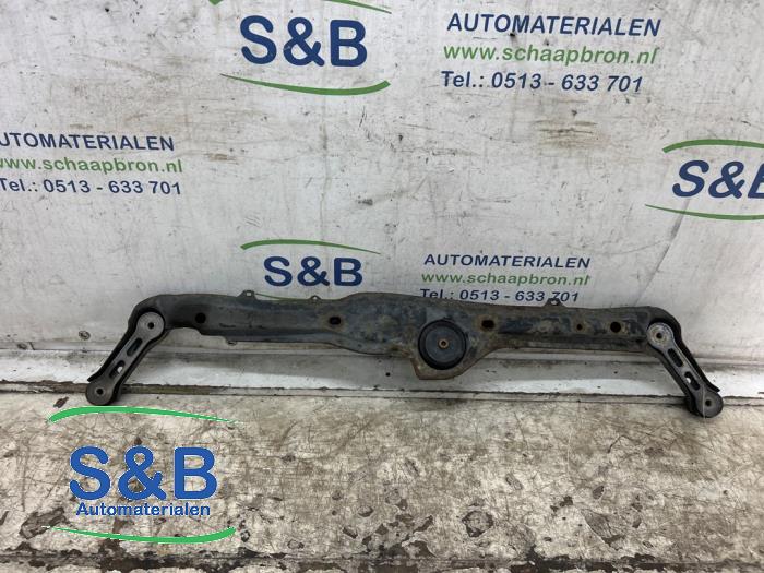 Gebruikte Motorbalk Volkswagen Golf III Cabrio (1E) 1.8 Prijs € 30,00 Margeregeling aangeboden door Schaap & Bron